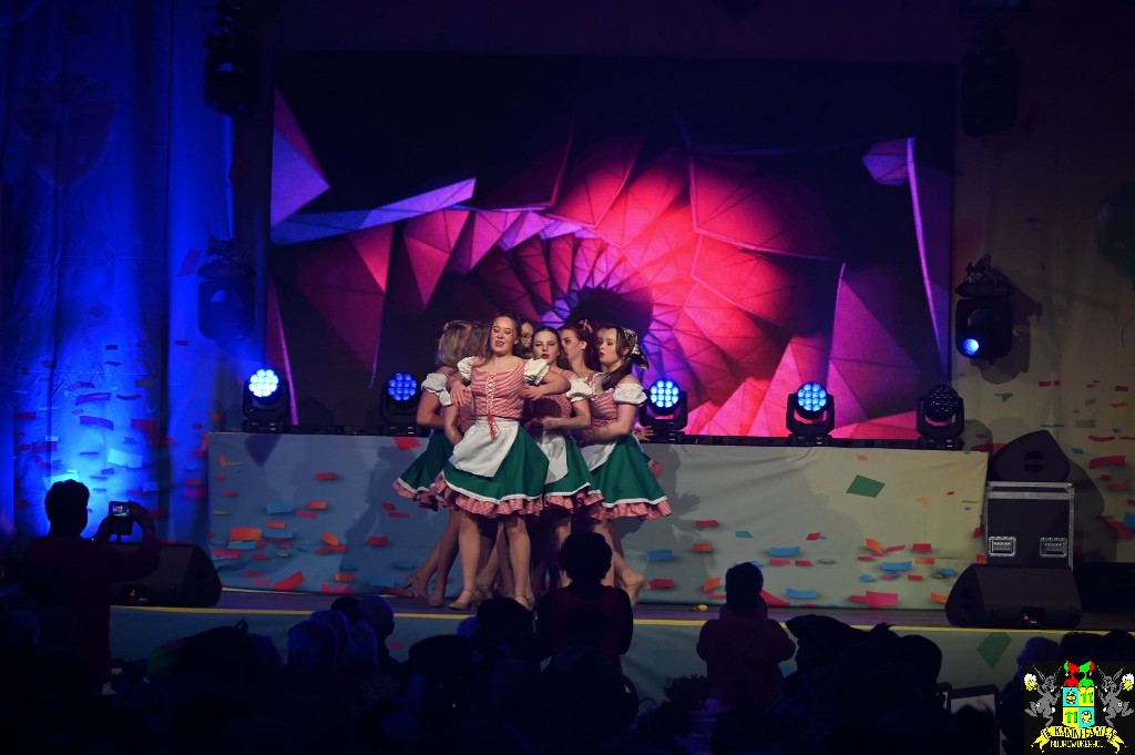 ../Images/Senioren carnaval 2024 431.jpg